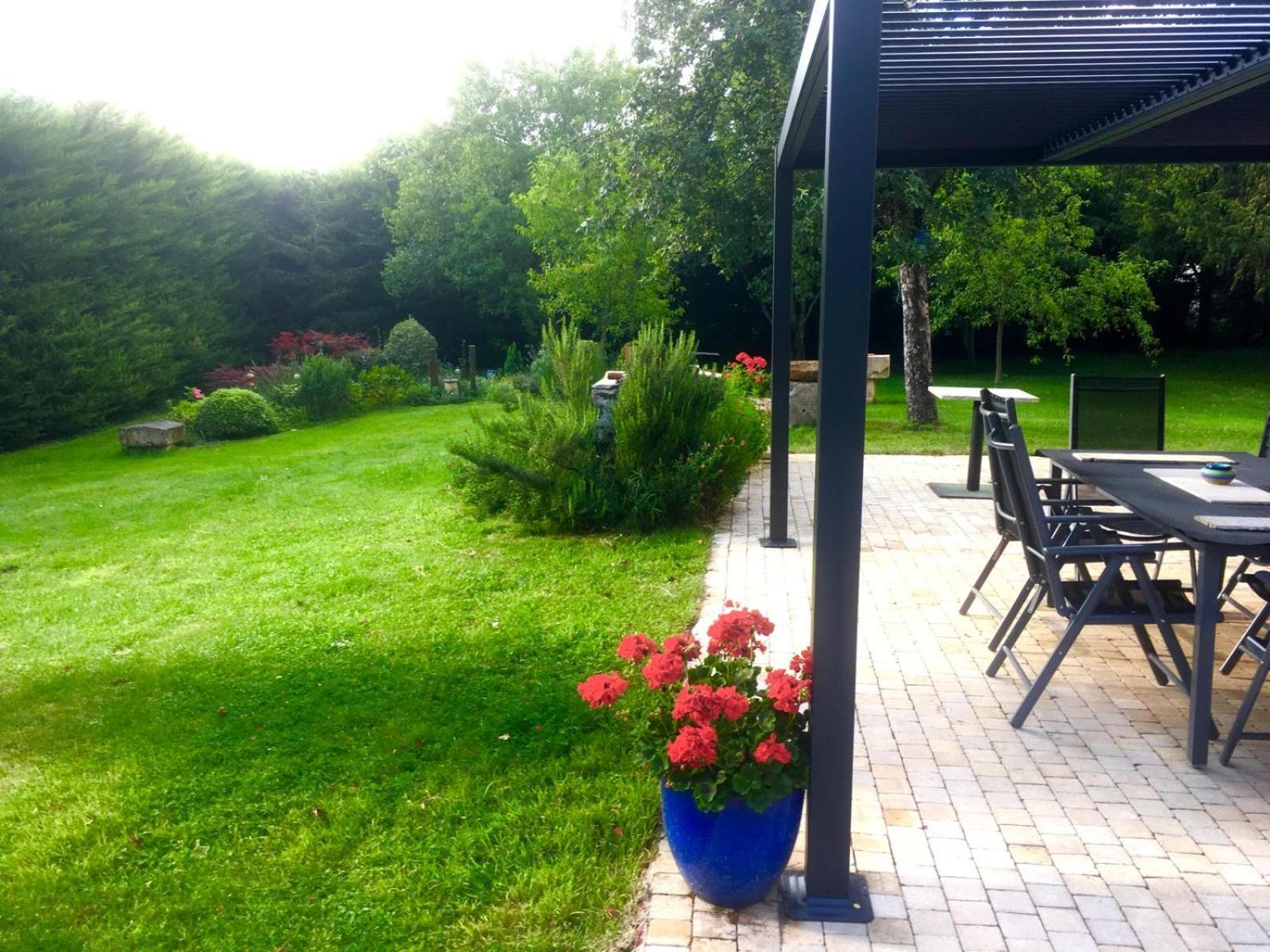 Nature Et Bord D'Etang A Jars Exterior foto